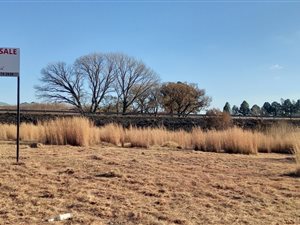 1436 m² Land available in Bergsig