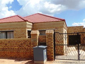 3 Bed House in Diepkloof