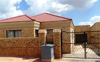 3 Bedroom House in Diepkloof
