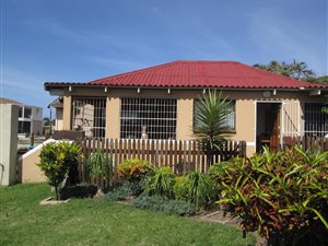 3 Bed House in Park Rynie