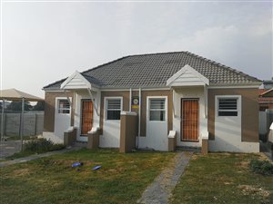 2 Bed House in Stellenbosch Central
