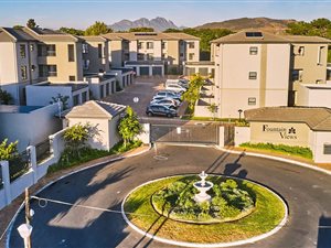 2 Bed Apartment in Protea Heights
