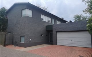 3 Bedroom Townhouse in Olympus Country Estate