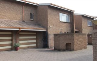3 Bedroom Apartment in Vereeniging Central