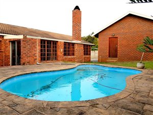 4 Bed House in Bellevue