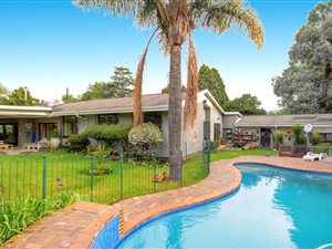 4 Bed House in Darrenwood