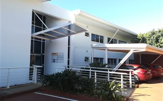186 m² Commercial space in La Lucia