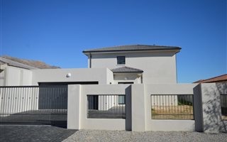 3 Bedroom House in Anchorage Park