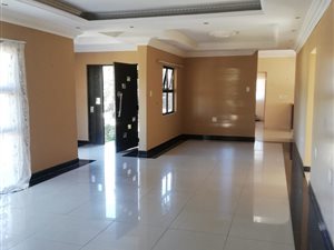 6 Bed House in St Winifreds