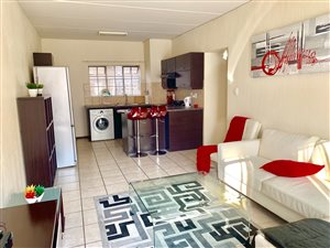 2 Bed Apartment in Westdene