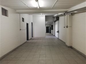 200 m² Industrial space in Wynberg