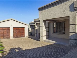 3 Bed House in Grobler Park