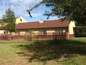 1 ha Farm in Leeuwfontein