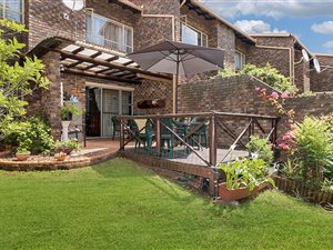 3 Bed Townhouse in Monument Park