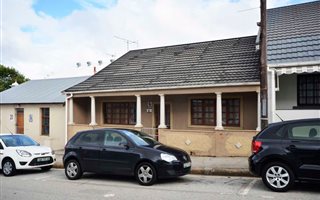2 Bedroom House in Richmond Hill