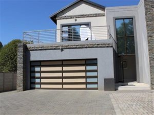 4 Bed House in Vanderbijlpark SW5