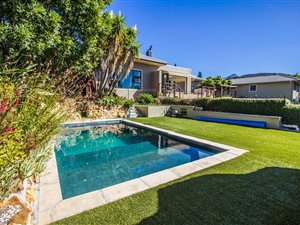 5 Bedroom House in Capri
