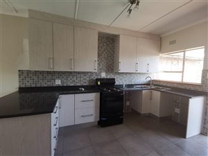 2 Bed Apartment in Linden