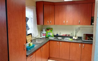 2 Bedroom Cluster in Clarkes