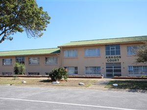 2 Bed Apartment in Adcockvale