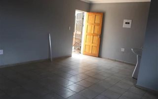 1 Bedroom Apartment in Protea Glen