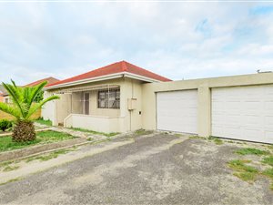 3 Bed House in Lansdowne
