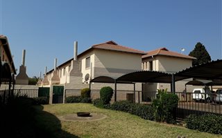 2 Bedroom Duplex in Claremont