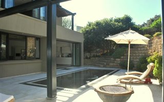 3 Bedroom House in Cola Beach