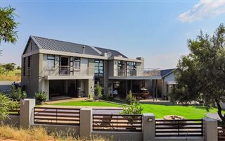 4 Bedroom House in Copperleaf