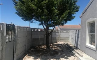 2 Bedroom House in Mitchells Plain