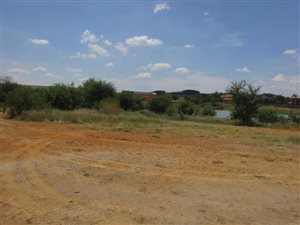 807 m² Land available in Six Fountains Estate