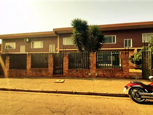 2 Bed Duplex in Witfield