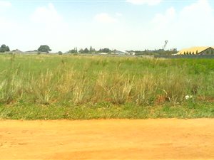 2.8 ha Land available in President Park