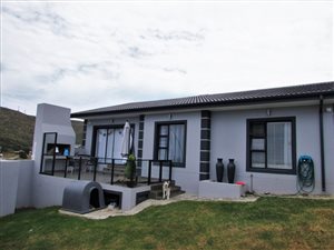 3 Bed House in Island View