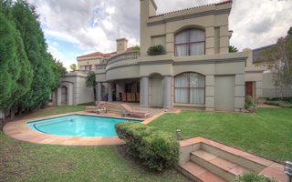 5 Bedroom House in Dainfern Golf Estate