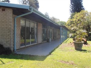 3 Bed House in Waterfall