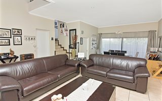 3 Bedroom House in Kyalami Glen