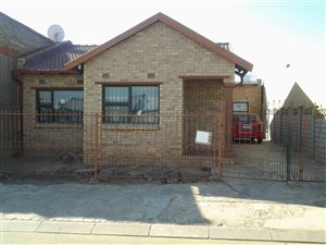 2 Bed House in Pimville
