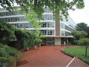 2 Bed Apartment in Birdhaven