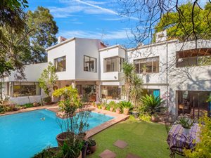 4 Bed House in Houghton Estate