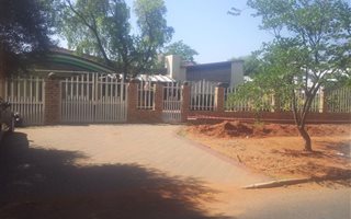 3 Bedroom House in Hadison Park