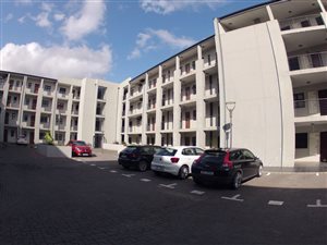 2 Bed Apartment in Dennesig