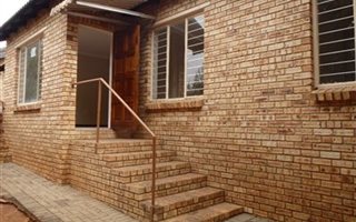 3 Bedroom Townhouse in Cashan
