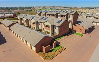 3 Bedroom Apartment in Sagewood