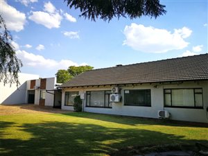 Commercial space in Parkmore