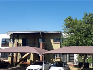 2 Bed Townhouse in Glenvista