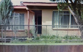 3 Bedroom House in Barkly West