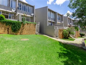 2 Bed Townhouse in Florida Hills