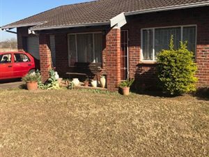 3 Bed Apartment in Cleland