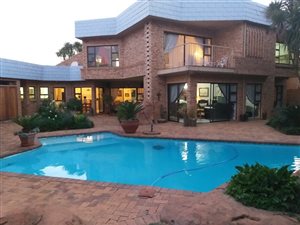 4 Bed House in Baillie Park